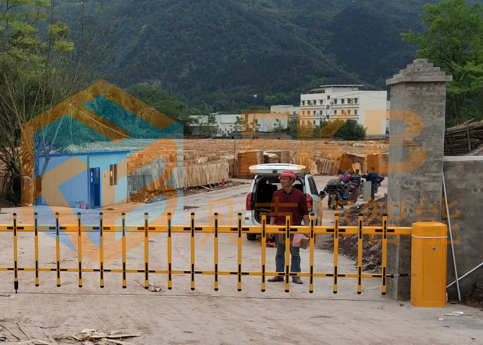 直桿道閘廣告道閘