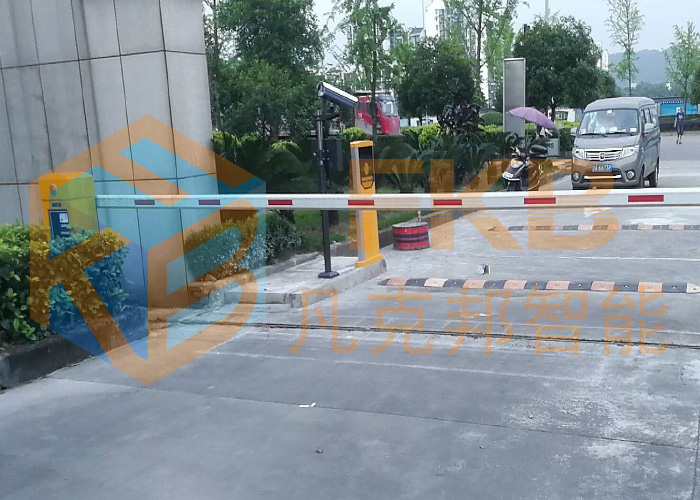 直桿道閘廣告道閘